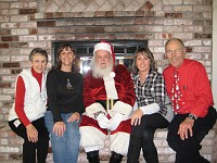  Joan Mumma, Jenny Mumma, Santa, Janet Hoover & Doug Mumma