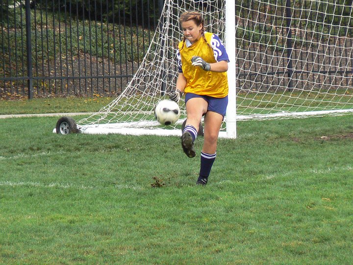 2006_11_04_Erin.jpg - November 4, 2006 - Erin is the goalie