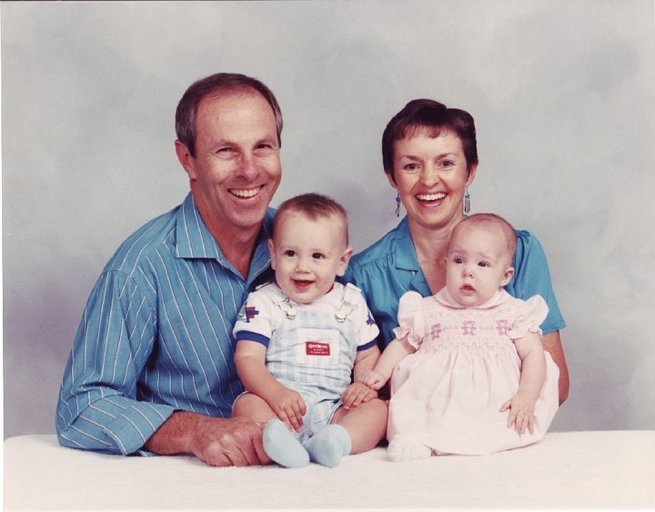 1990_11_Us+Gkids_2.jpg - The proud grandparents - November 1990