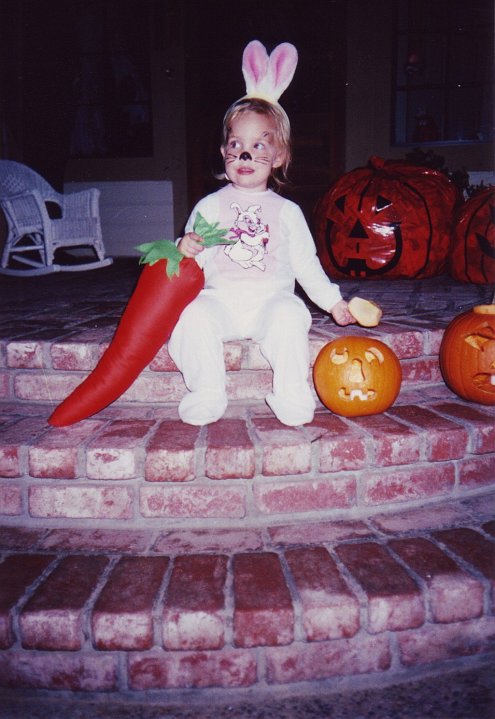 1992_10_Heather.jpg - Octobe 1992 - Halloween