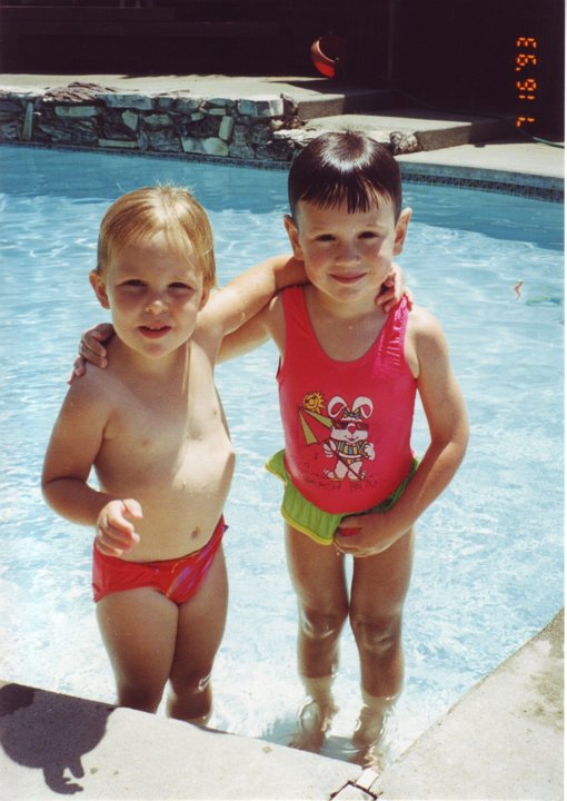 1994_08_T&H1.jpg - Travis & Heather - They exchanged bathing suits! July 1994