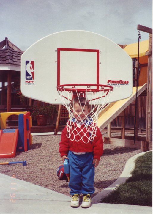 1992_03_11_Thoov3.jpg - Travis "in" the new basketball hoop - March 11, 1992